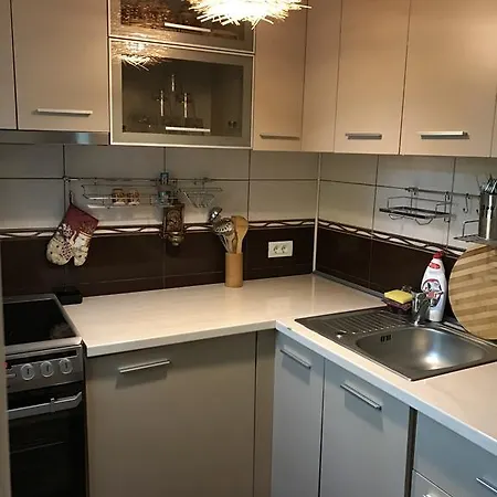 Sat Vacanta Apartament