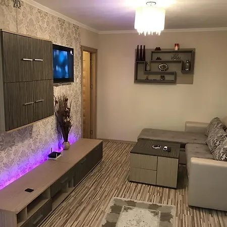 Sat Vacanta Apartament 아파트